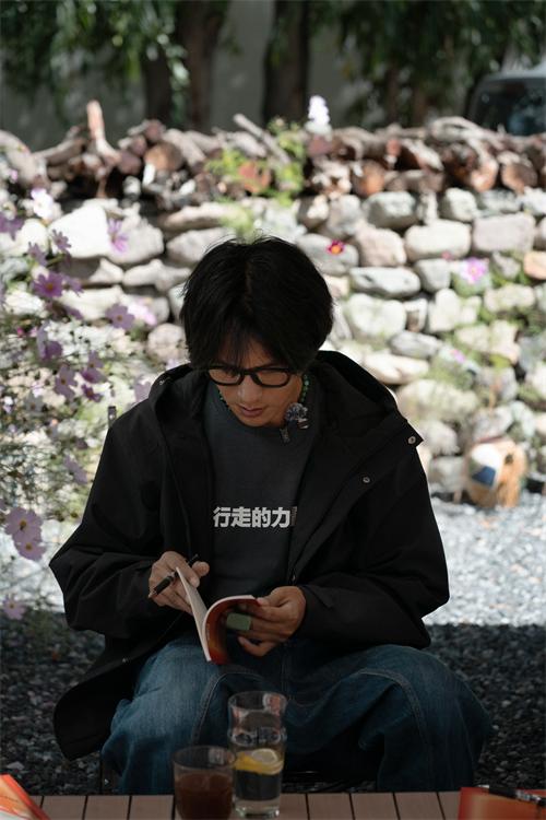 行者见面1.jpg